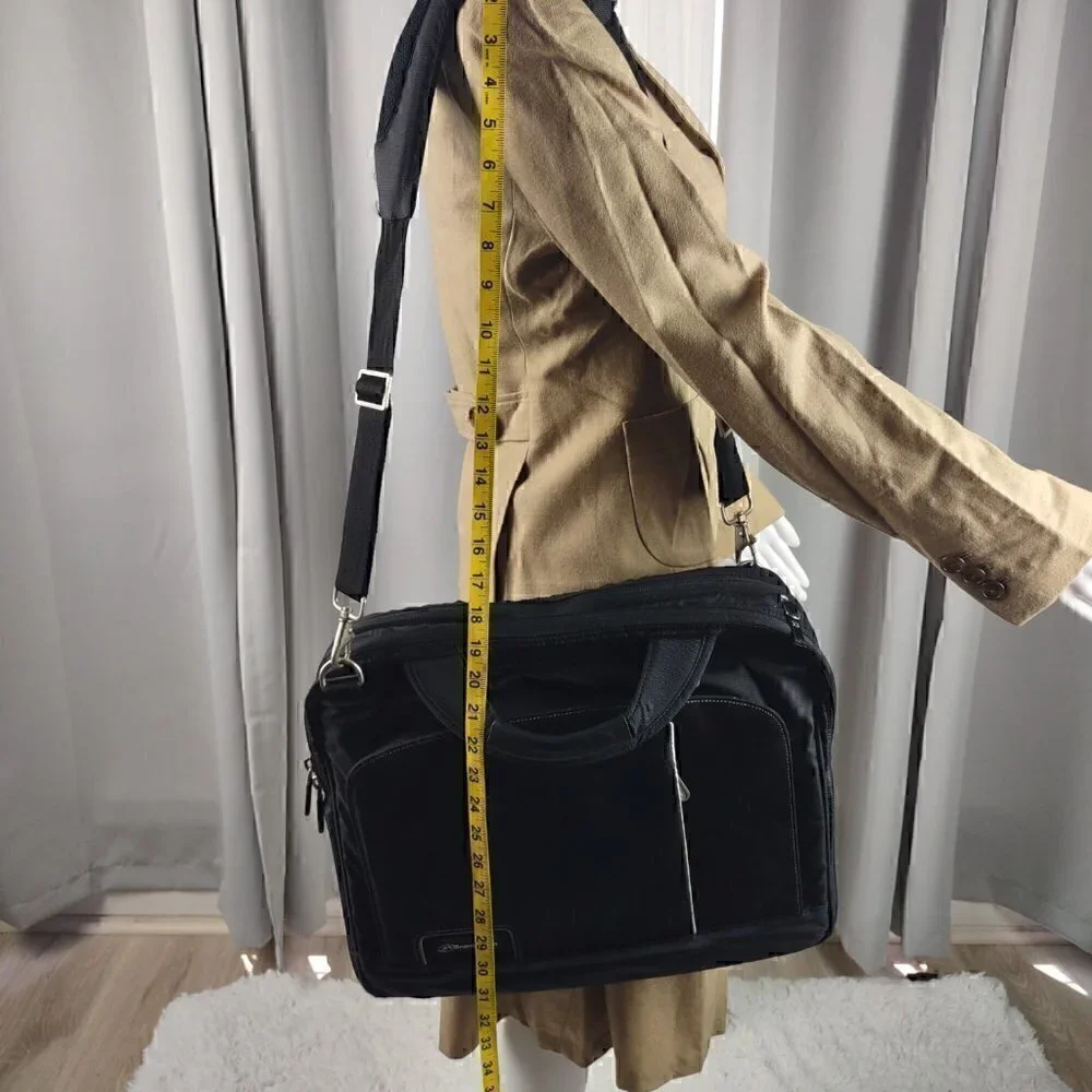 Brenthaven X-ray Friendly Notebook, Laptop Shoulder Case.
